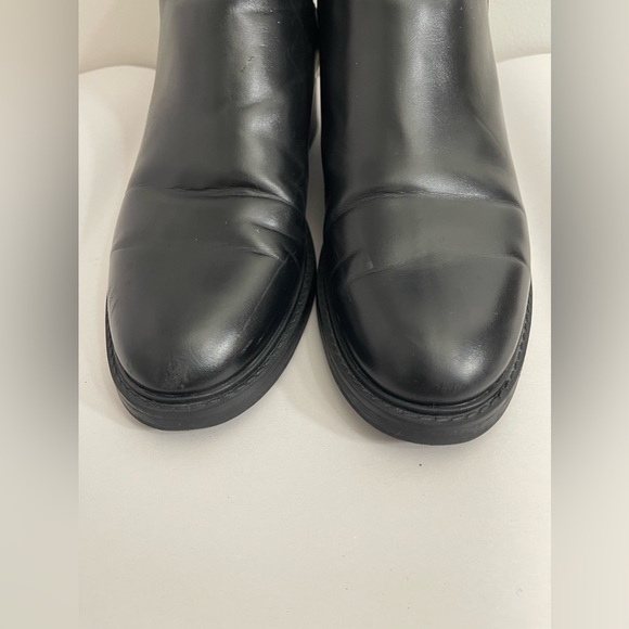 Zara Black Faux Leather Heeled Ankle Boots With Gold Trim At Heel Size 39 (8.5) - Picture 3 of 7